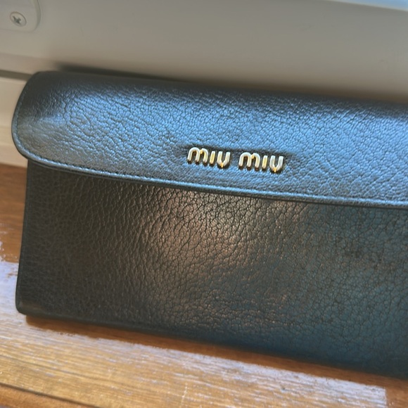 EUC Miu Miu Black and Gold Pebbled Leather Clutch - Picture 9 of 16